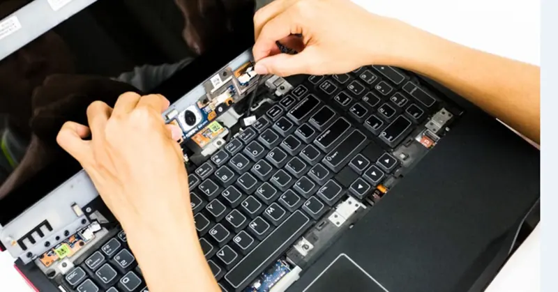 Thay Bàn phím laptop