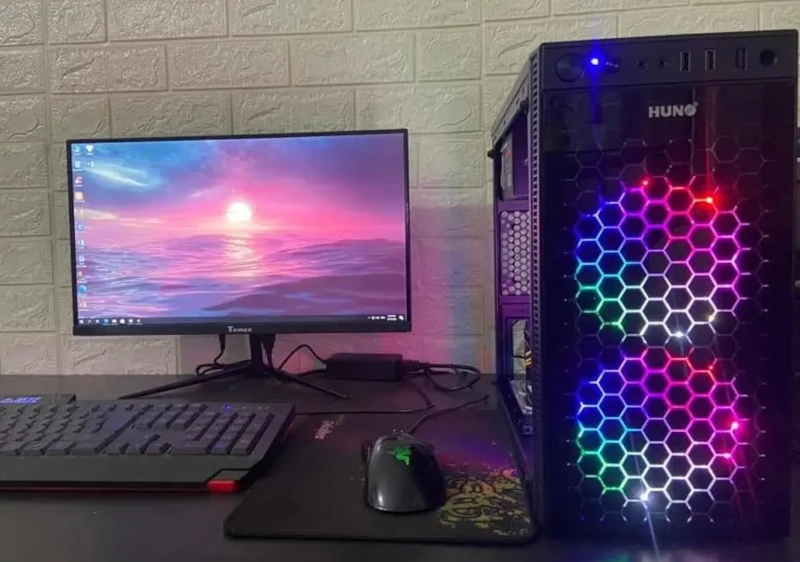 Cây Máy Tính Để Bàn